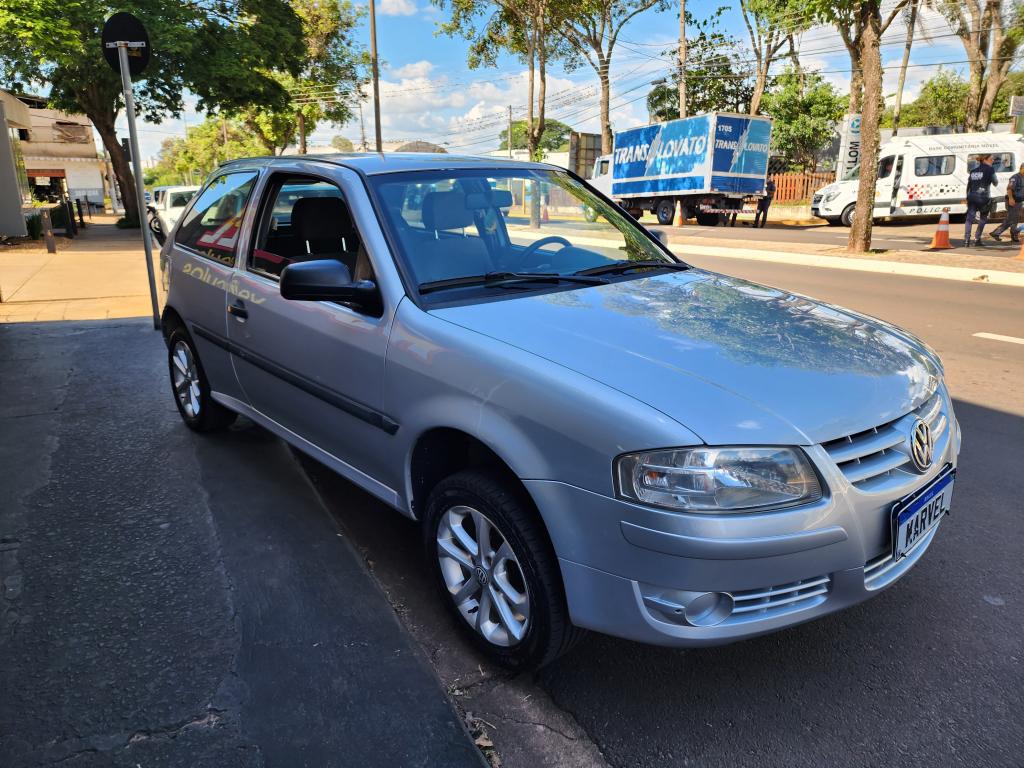 VOLKSWAGEN Gol - Foto