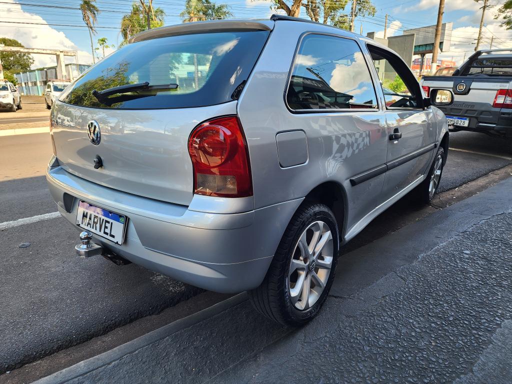 VOLKSWAGEN Gol - Foto