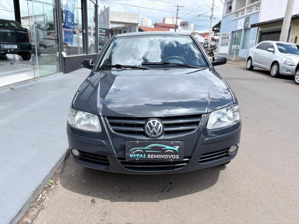 VOLKSWAGEN Gol - Foto