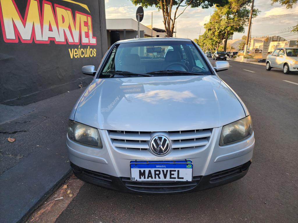 VOLKSWAGEN Gol - Foto