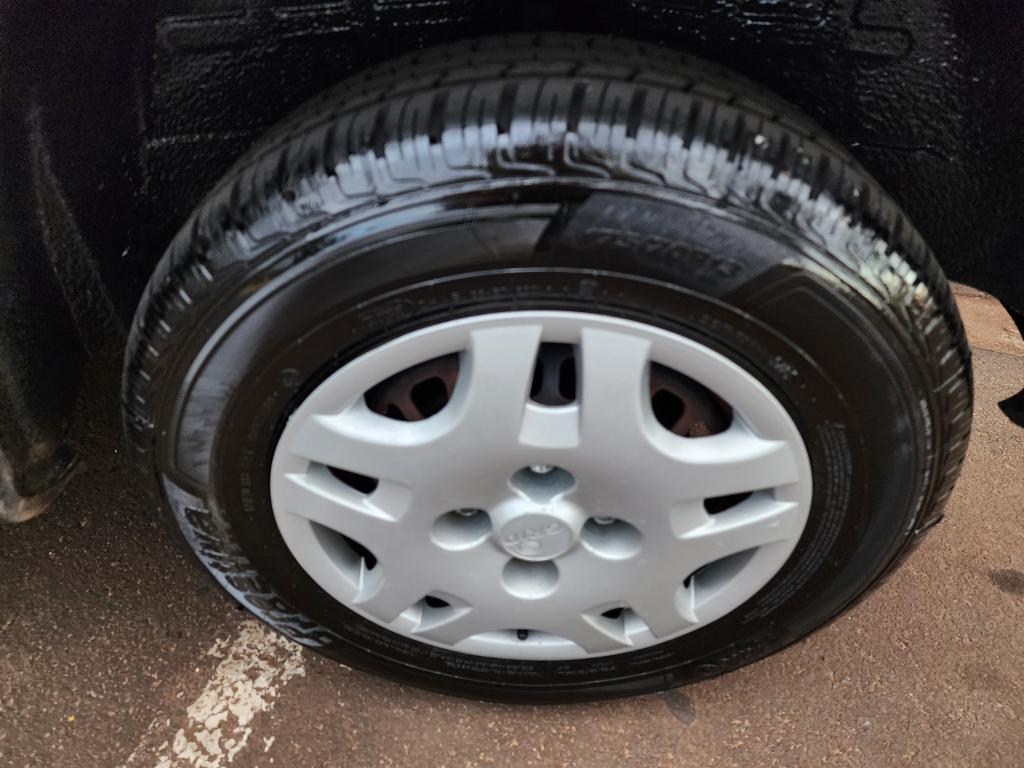 VOLKSWAGEN Gol - Foto