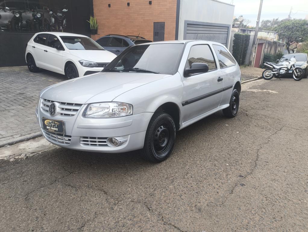 VOLKSWAGEN Gol - Foto