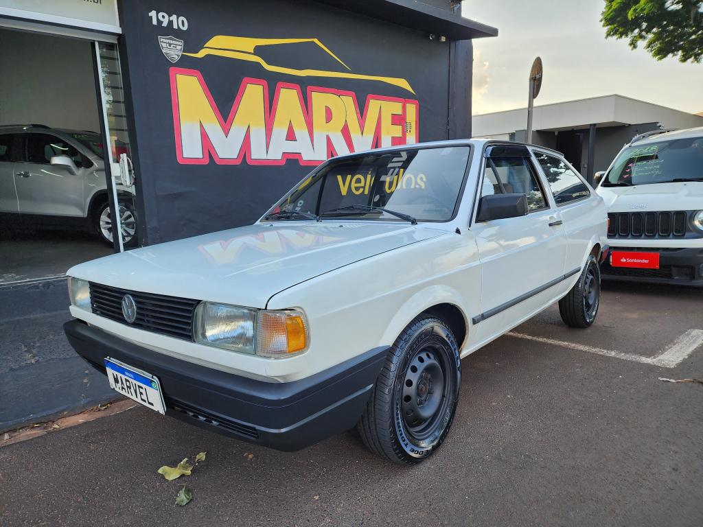VOLKSWAGEN Gol