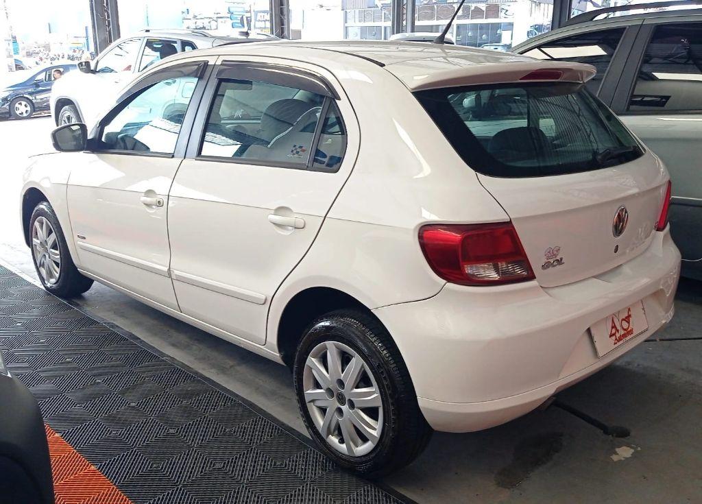 VOLKSWAGEN Gol - Foto