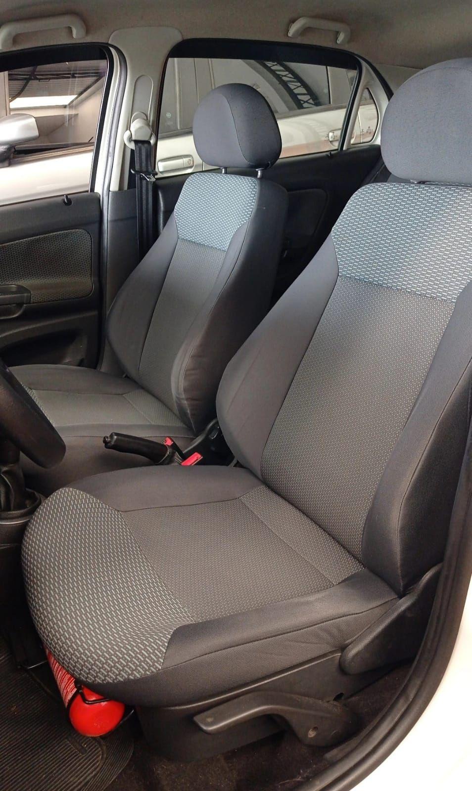 VOLKSWAGEN Gol - Foto