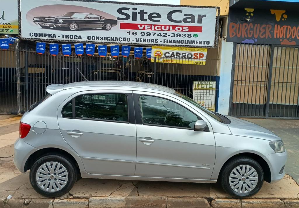 VOLKSWAGEN Gol - Foto