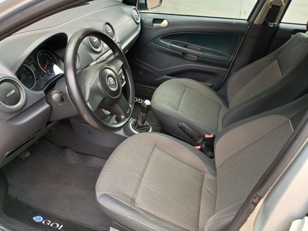 VOLKSWAGEN Gol - Foto