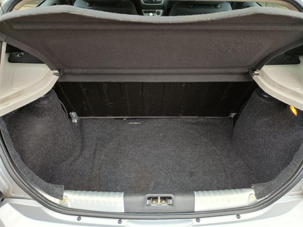 VOLKSWAGEN Gol - Foto