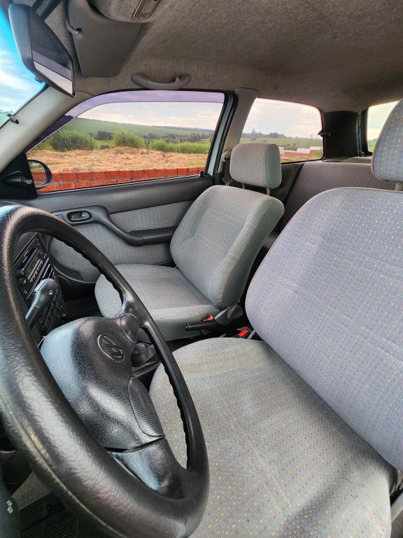 VOLKSWAGEN Gol - Foto