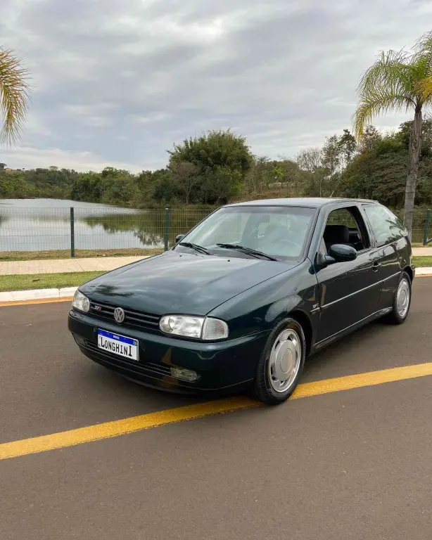 VOLKSWAGEN Gol