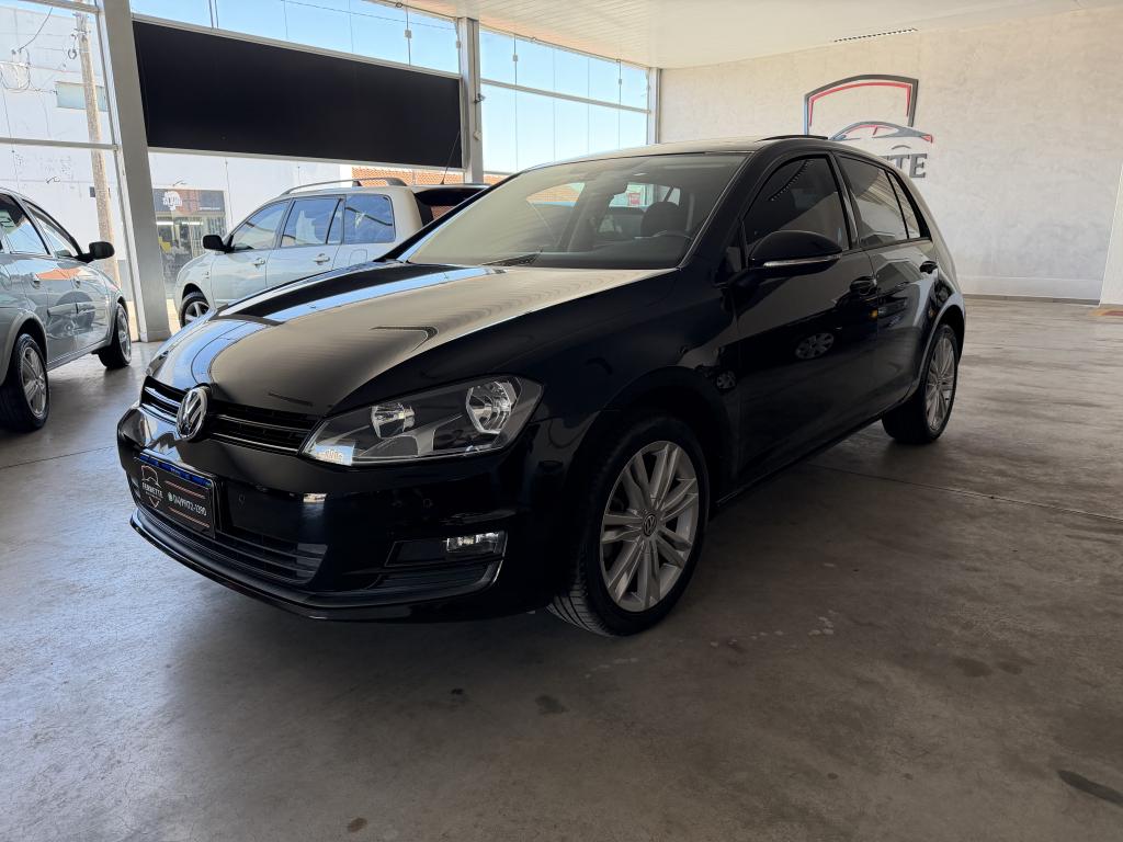 VOLKSWAGEN Golf - Foto