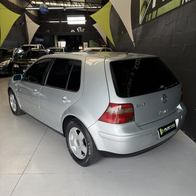 VOLKSWAGEN Golf - Foto