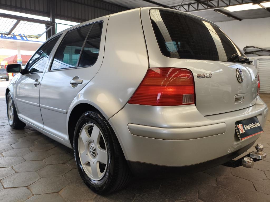 VOLKSWAGEN Golf - Foto