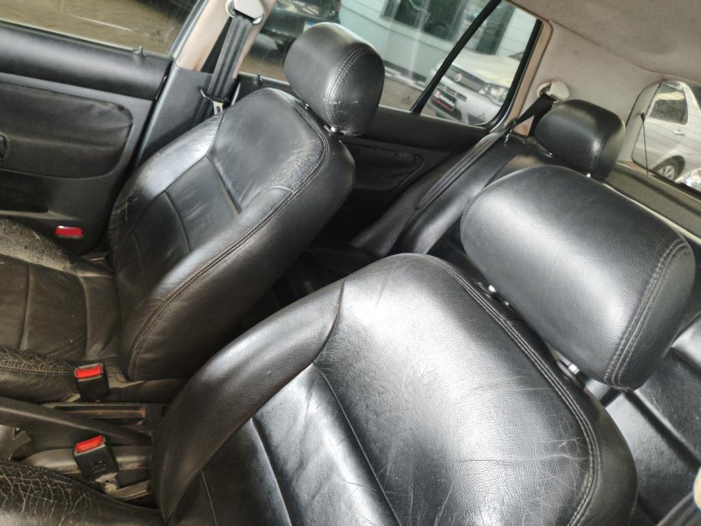 VOLKSWAGEN Golf - Foto