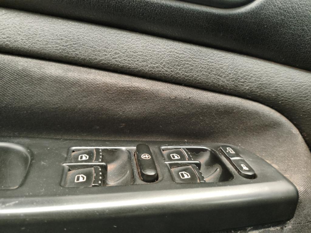 VOLKSWAGEN Golf - Foto