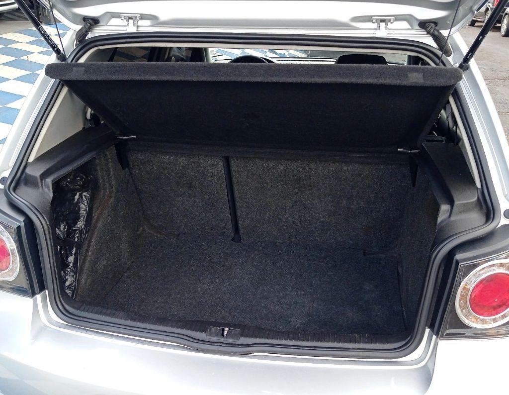 VOLKSWAGEN Golf - Foto