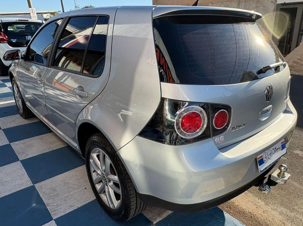 VOLKSWAGEN Golf - Foto