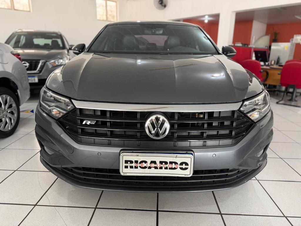 VOLKSWAGEN Jetta - Foto