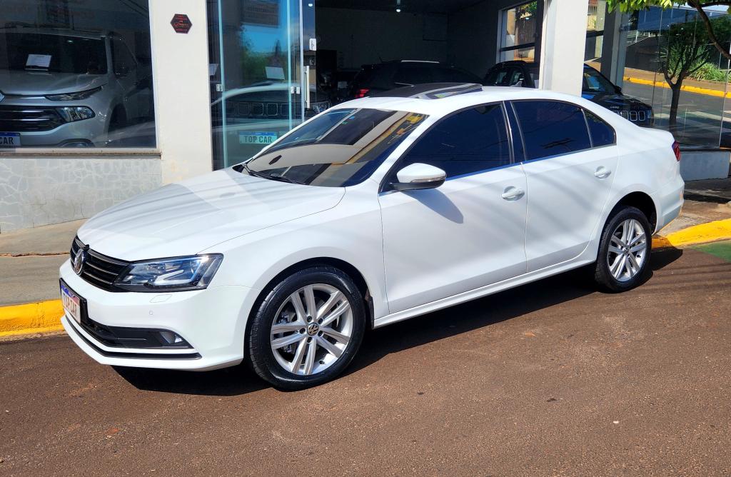 VOLKSWAGEN Jetta - Foto