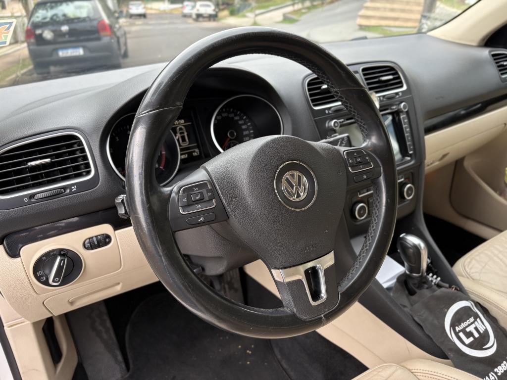VOLKSWAGEN Jetta Variant - Foto