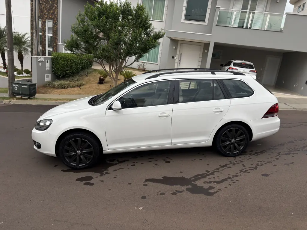 VOLKSWAGEN Jetta Variant - Foto