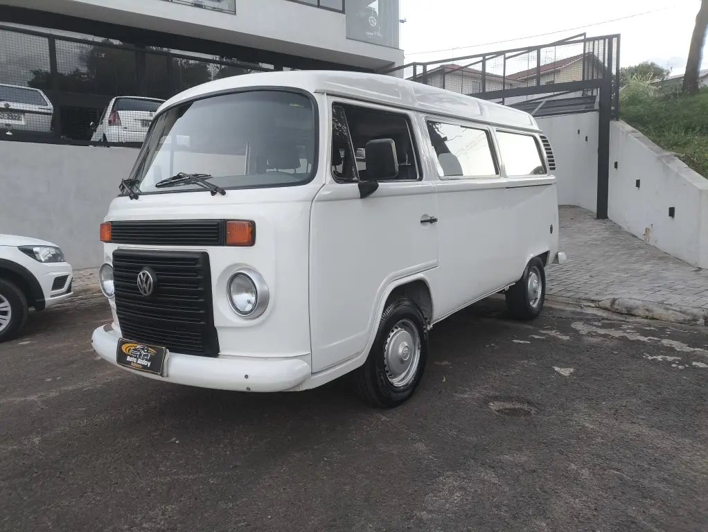 VOLKSWAGEN Kombi - Foto