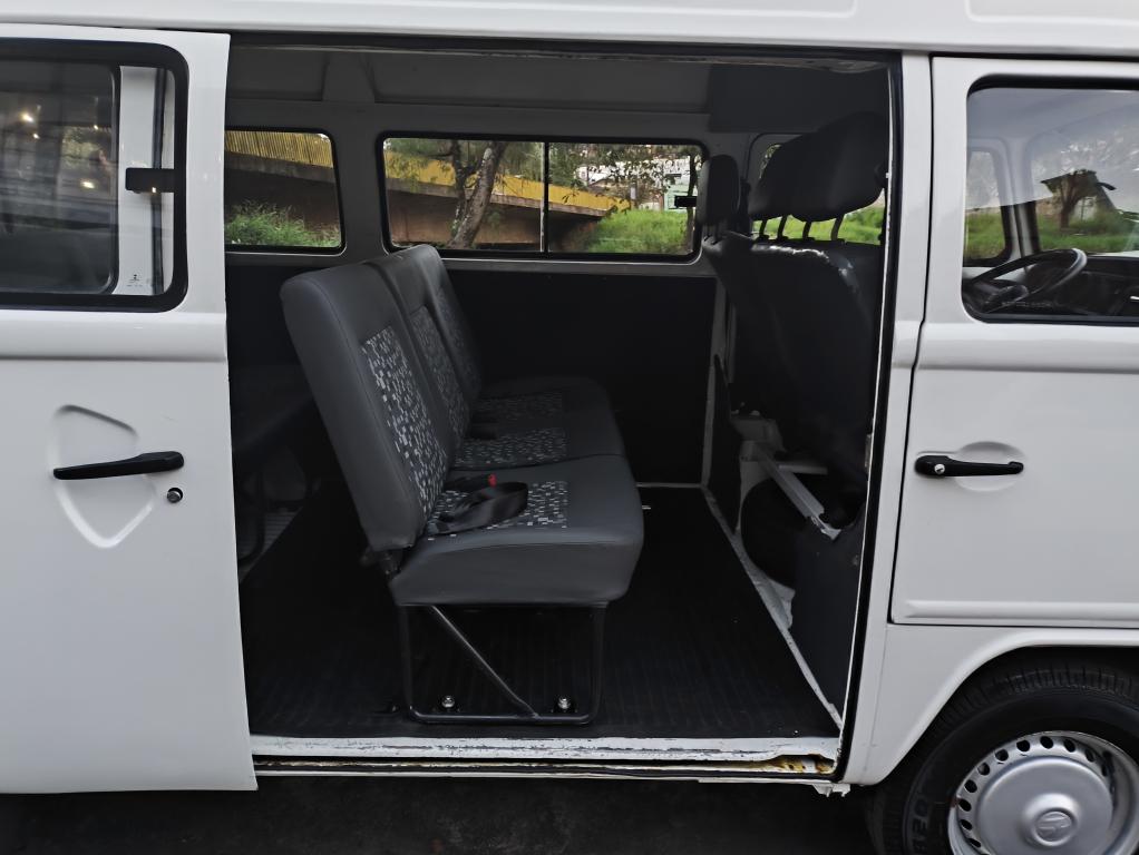 VOLKSWAGEN Kombi - Foto