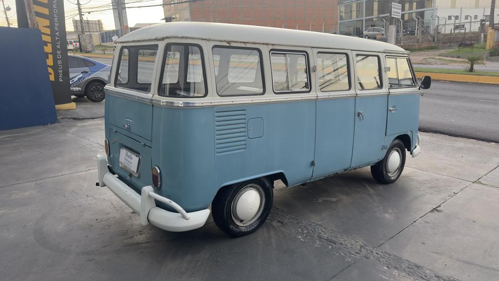 VOLKSWAGEN Kombi - Foto