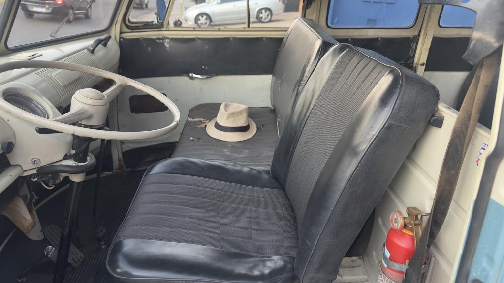 VOLKSWAGEN Kombi - Foto