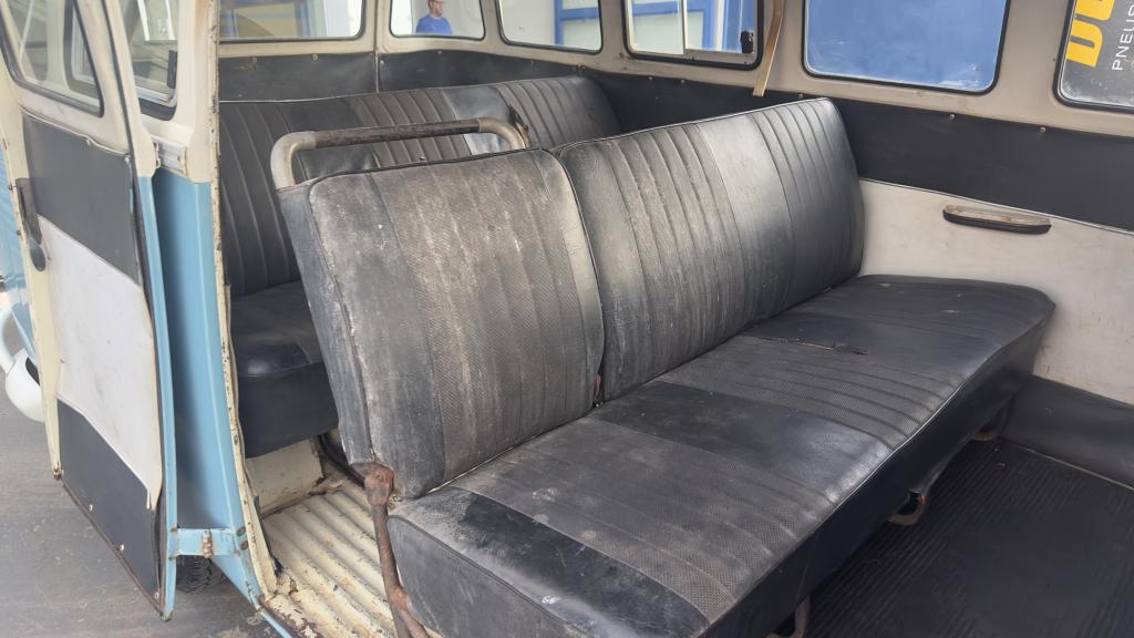 VOLKSWAGEN Kombi - Foto