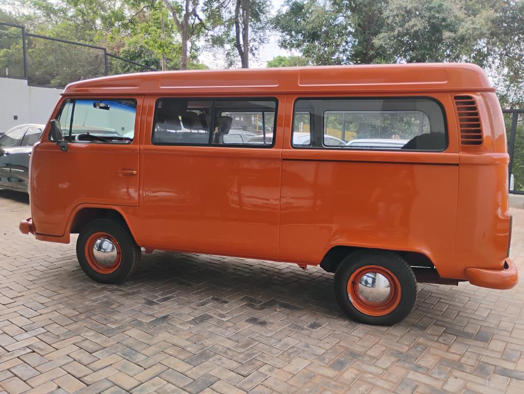 VOLKSWAGEN Kombi - Foto
