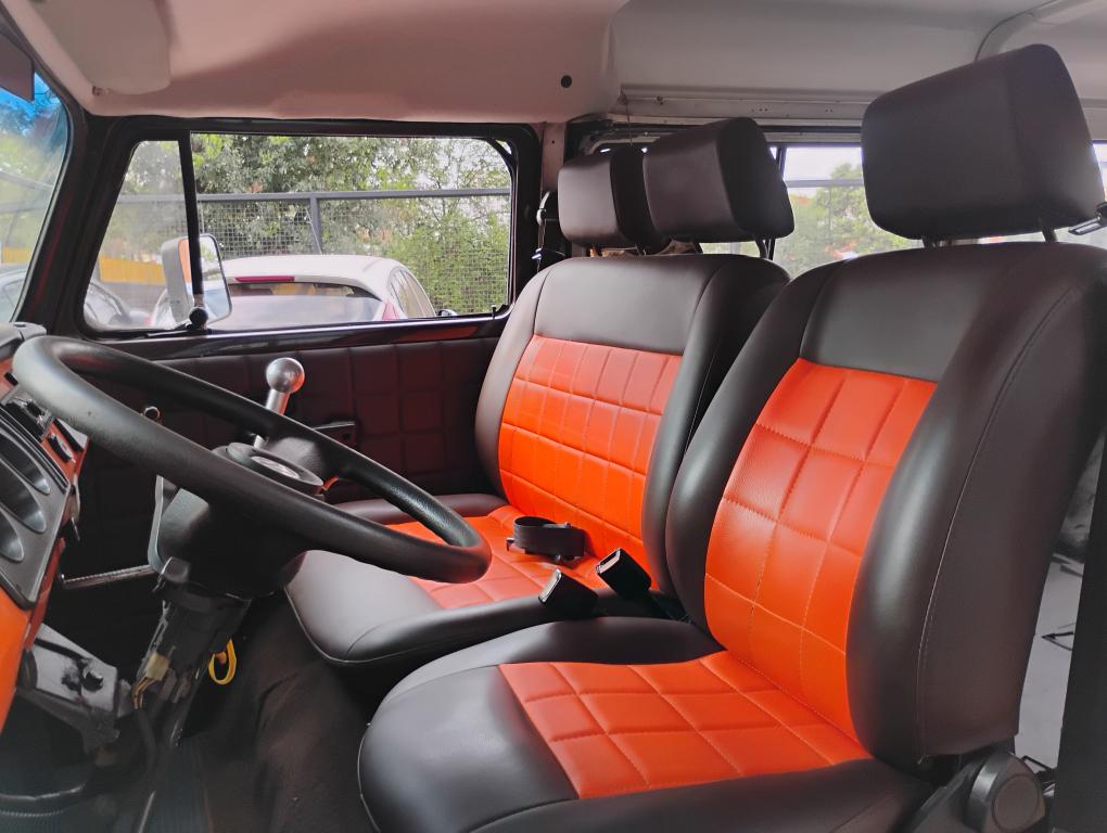 VOLKSWAGEN Kombi - Foto