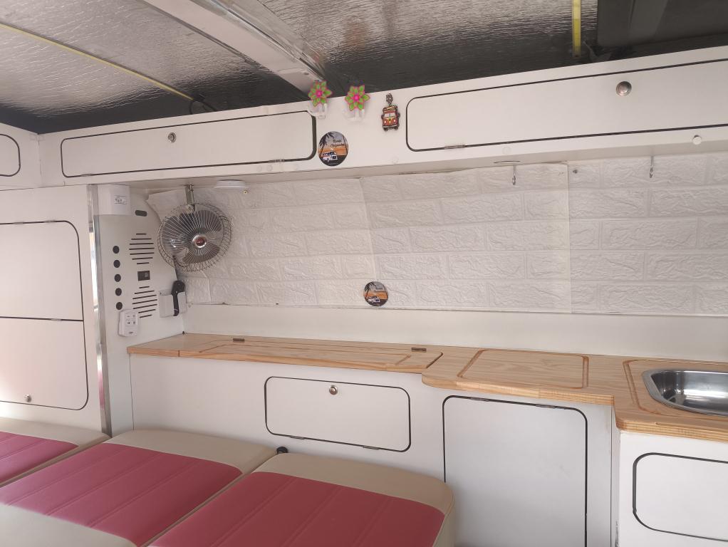 VOLKSWAGEN Kombi Furgão - Foto