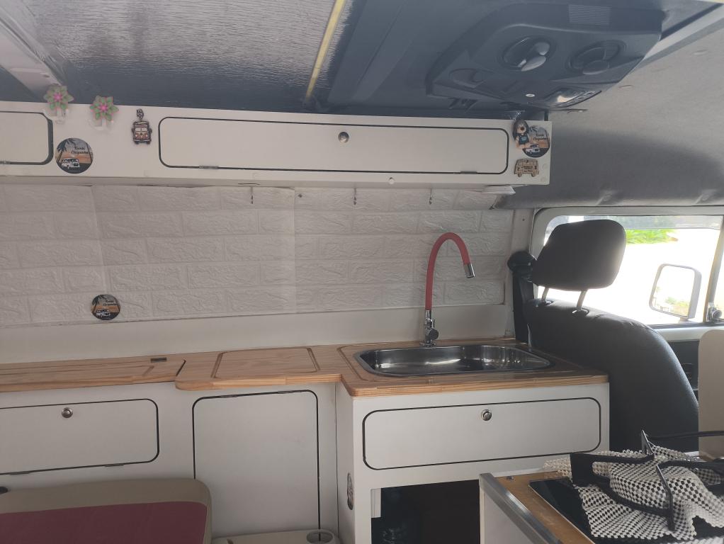 VOLKSWAGEN Kombi Furgão - Foto