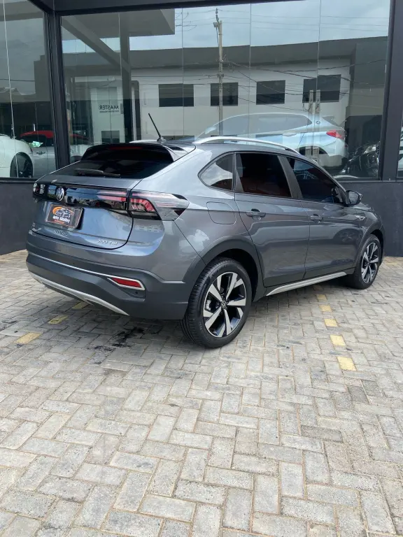 VOLKSWAGEN Nivus - Foto