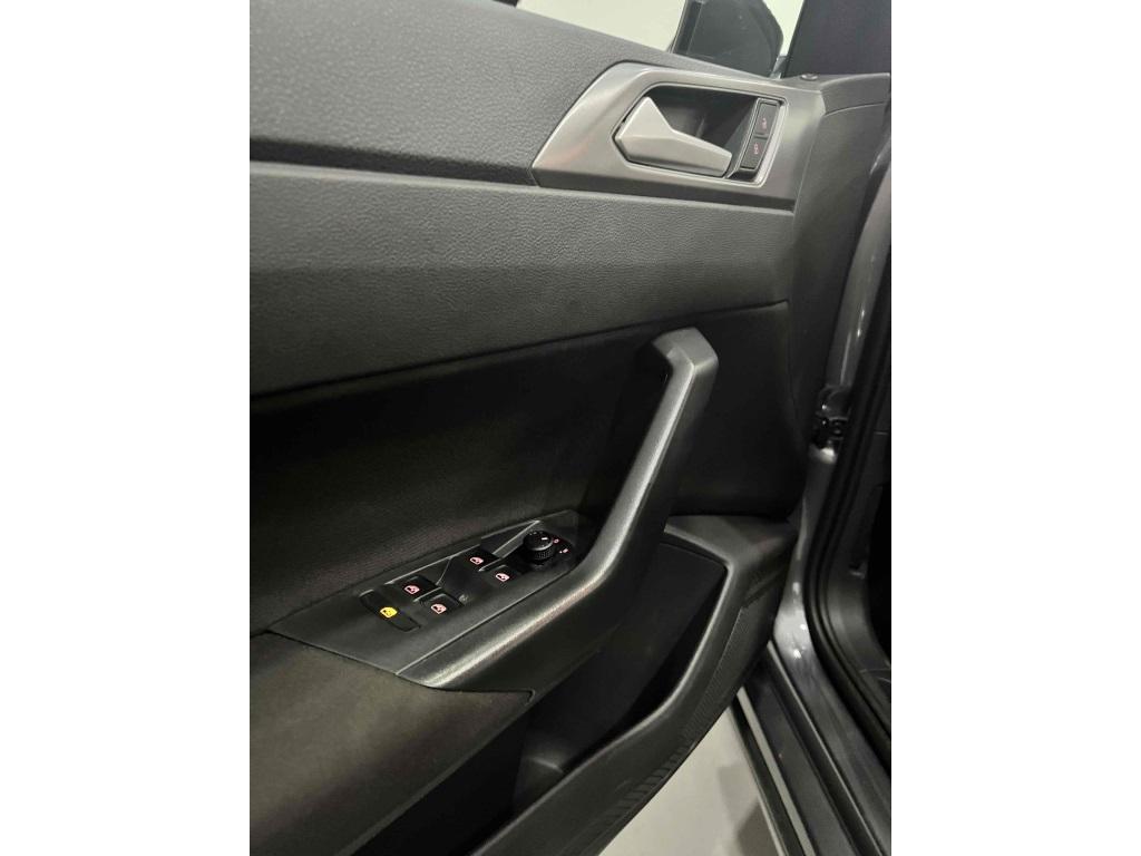 VOLKSWAGEN Nivus - Foto