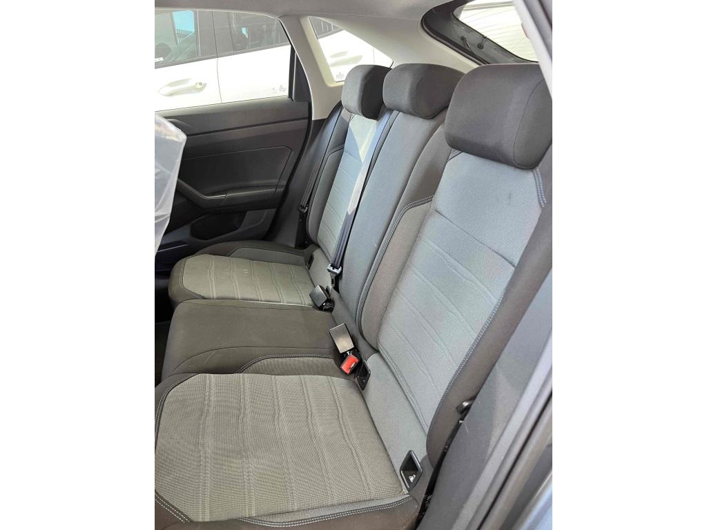 VOLKSWAGEN Nivus - Foto