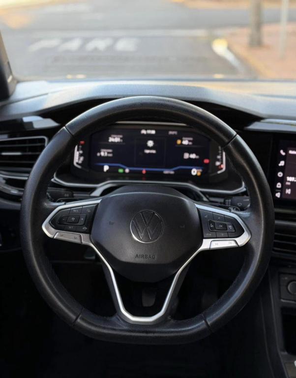 VOLKSWAGEN Nivus - Foto