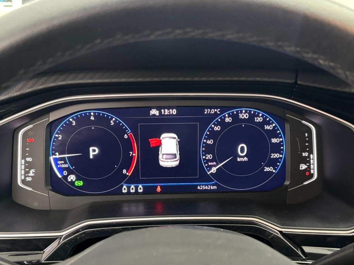VOLKSWAGEN Nivus - Foto