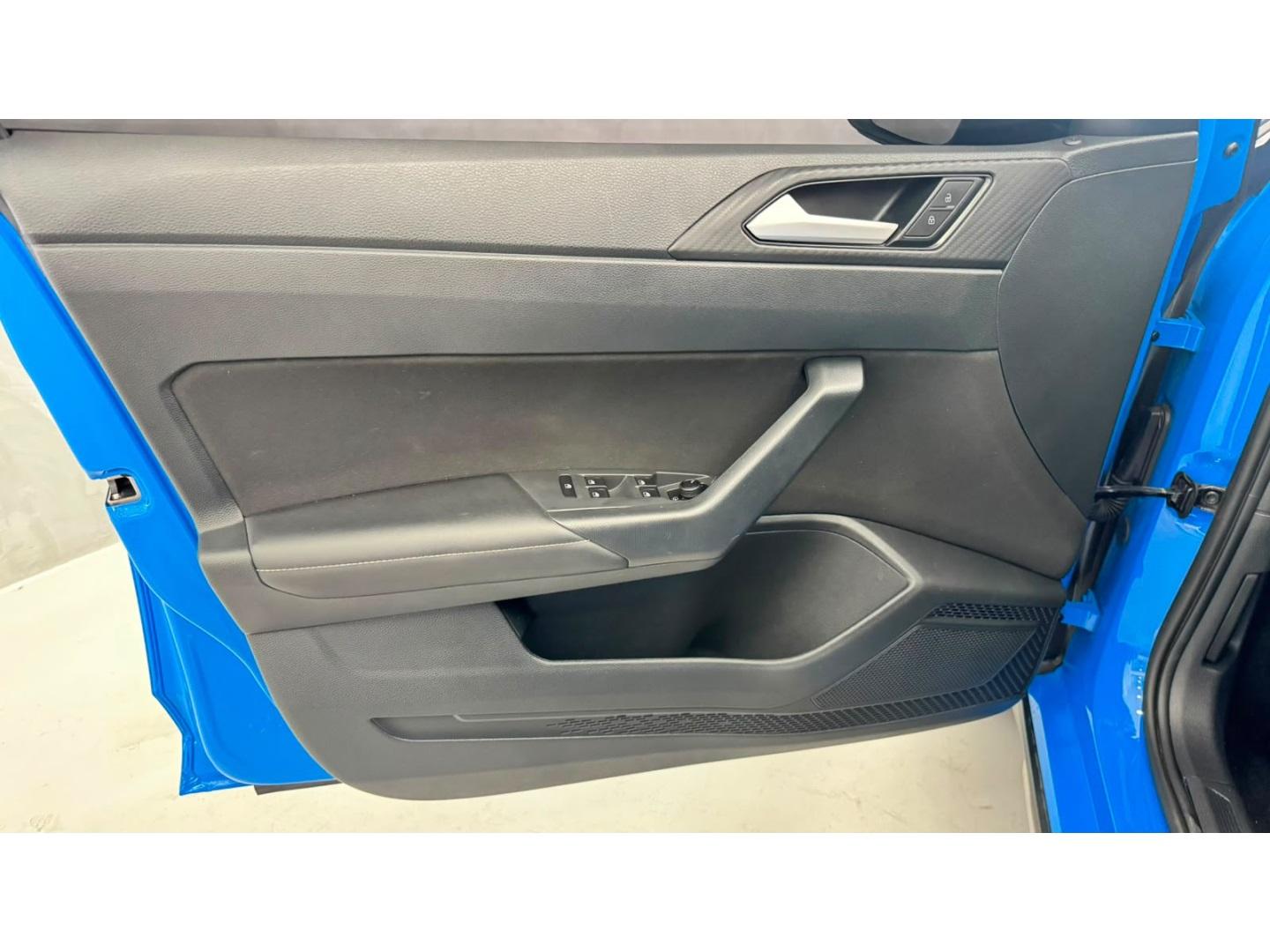VOLKSWAGEN Nivus - Foto
