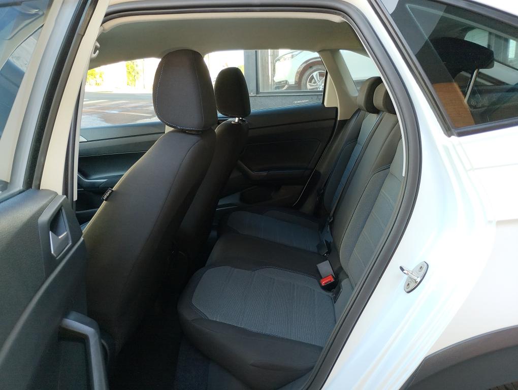 VOLKSWAGEN Nivus - Foto