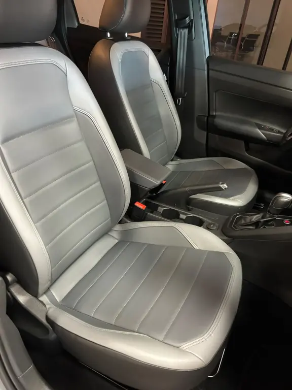 VOLKSWAGEN Nivus - Foto