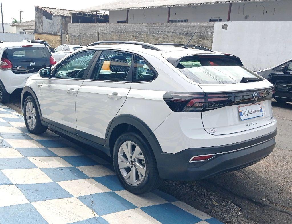 VOLKSWAGEN Nivus - Foto