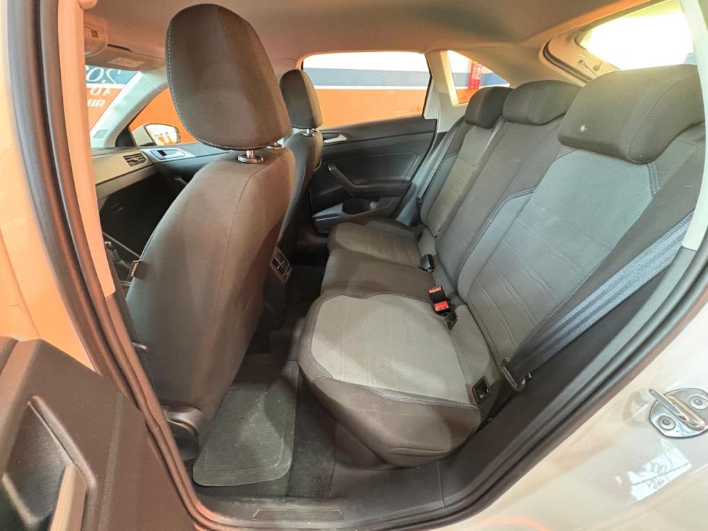 VOLKSWAGEN Nivus - Foto