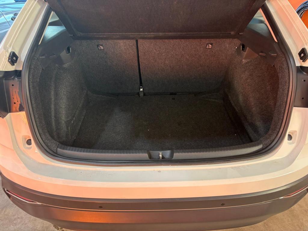 VOLKSWAGEN Nivus - Foto