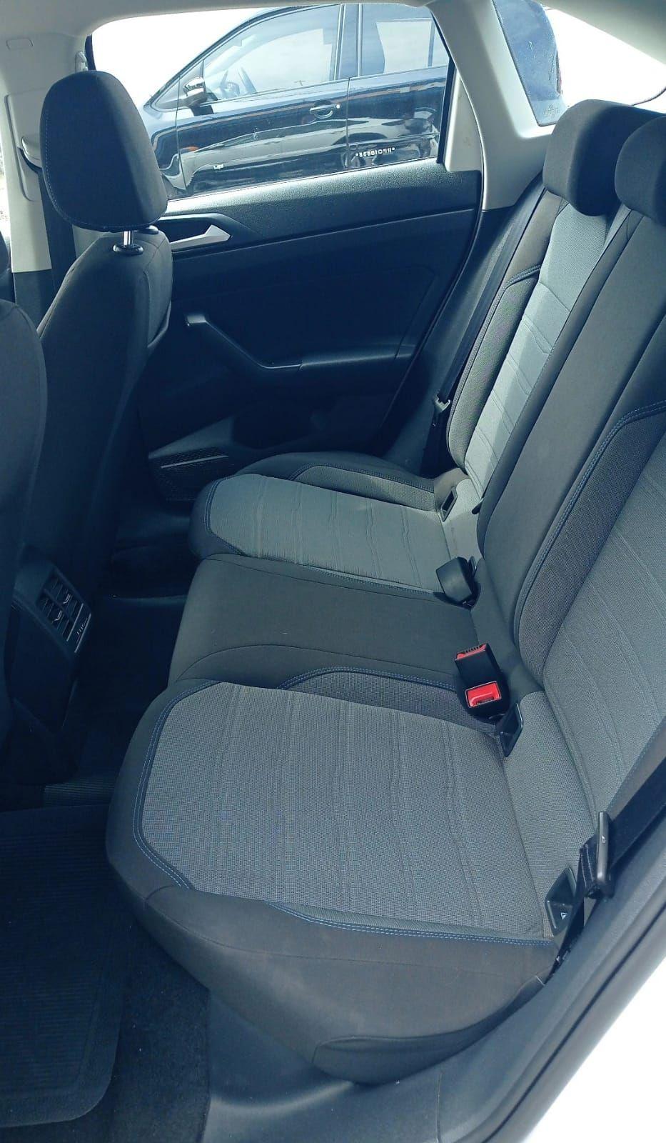 VOLKSWAGEN Nivus - Foto