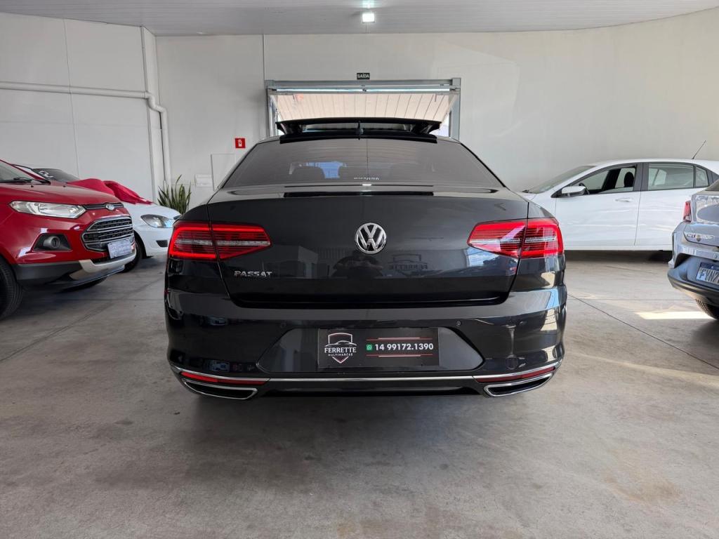 VOLKSWAGEN Passat - Foto