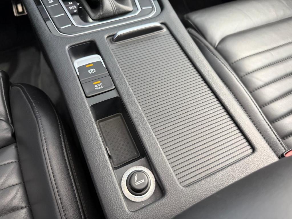 VOLKSWAGEN Passat - Foto