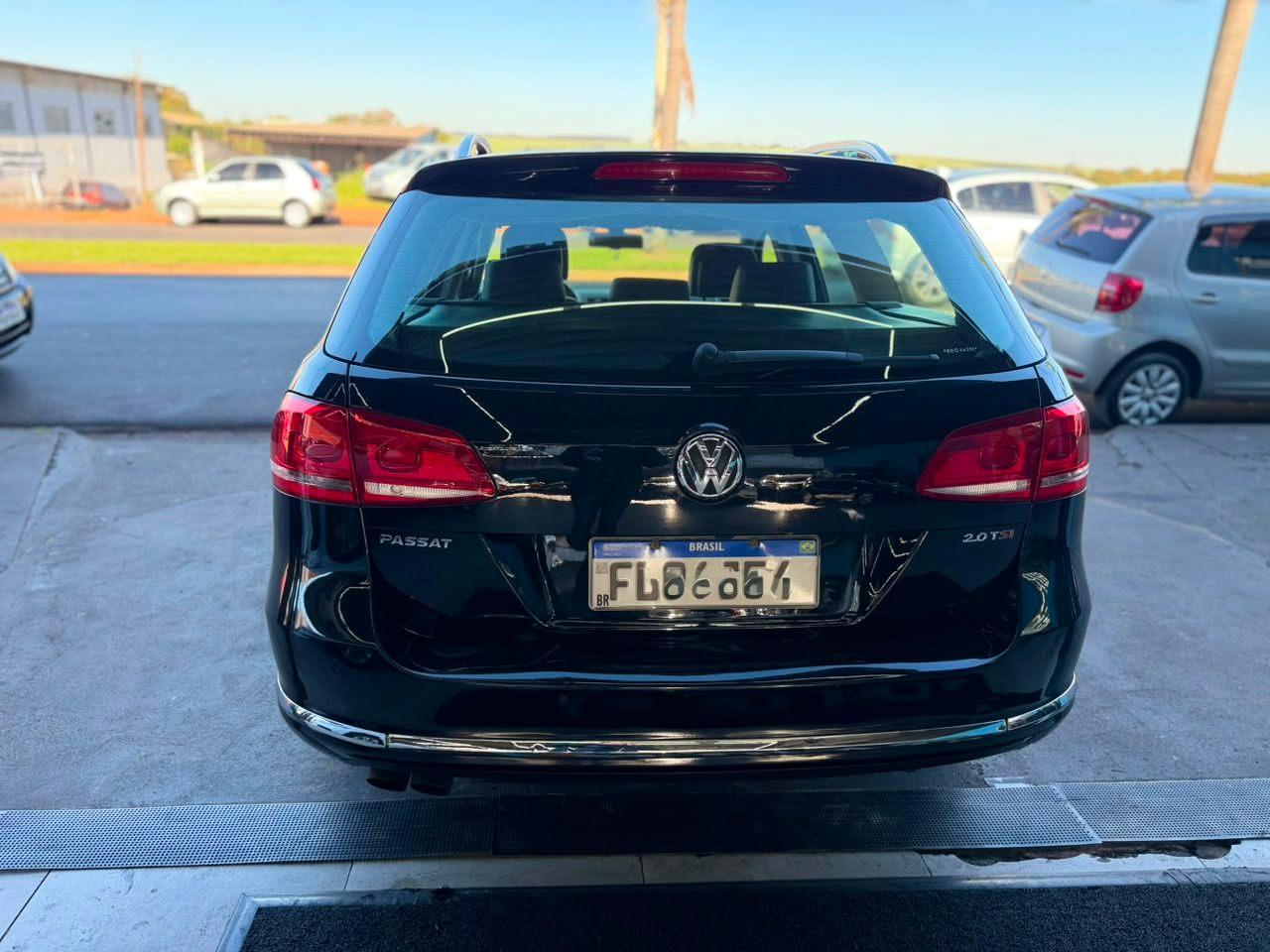 VOLKSWAGEN Passat Variant - Foto