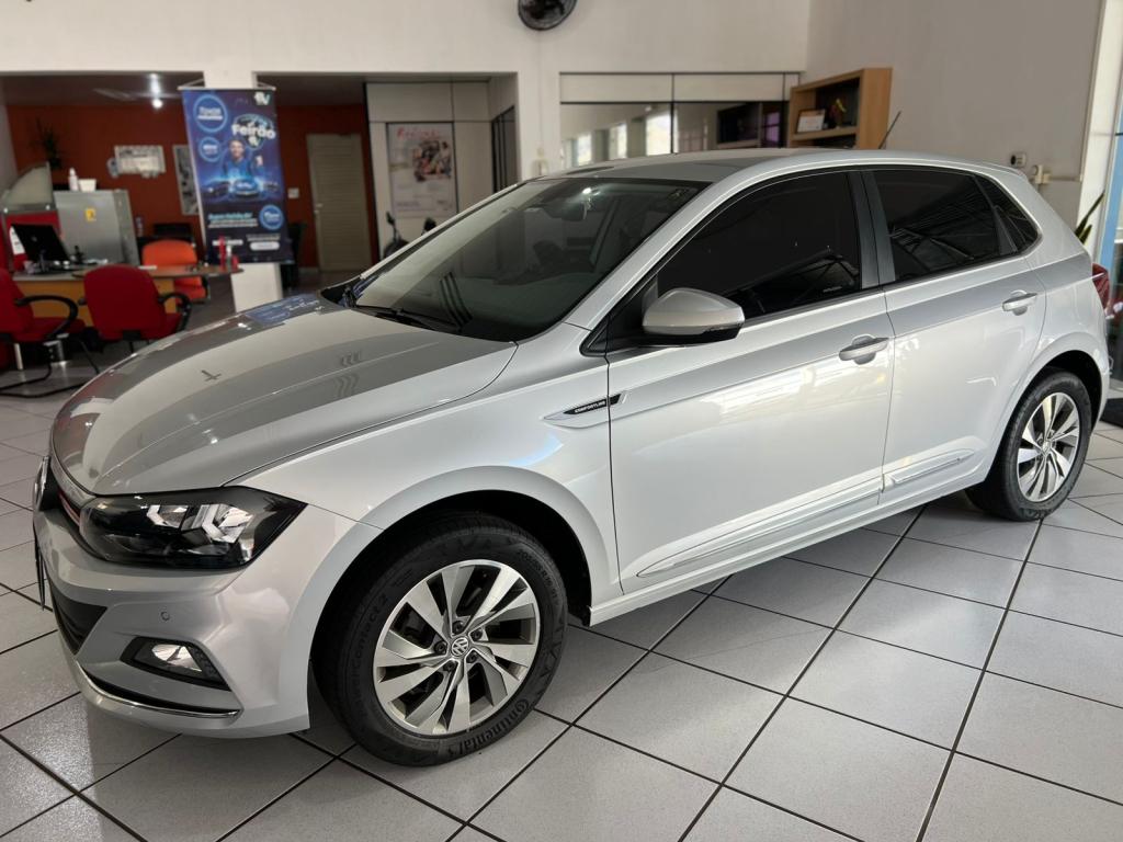 VOLKSWAGEN Polo Hatch - Foto